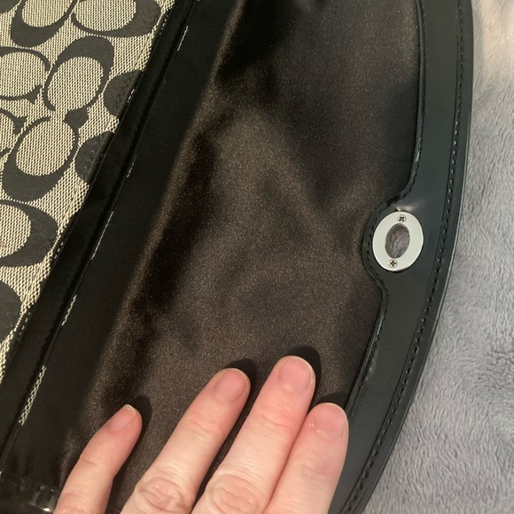 COACH Crossbody Bag - Picture 6 of 6